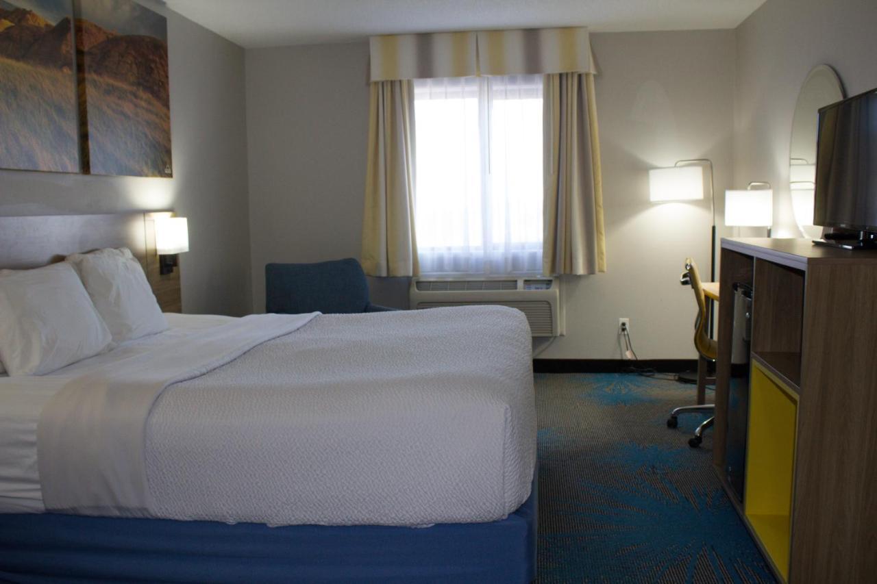 Days By Wyndham Hotel 2*